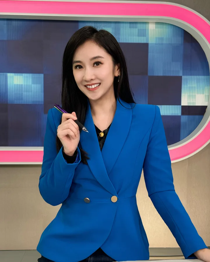 李佳玲 Chia Lee｜日常女子開箱主持人